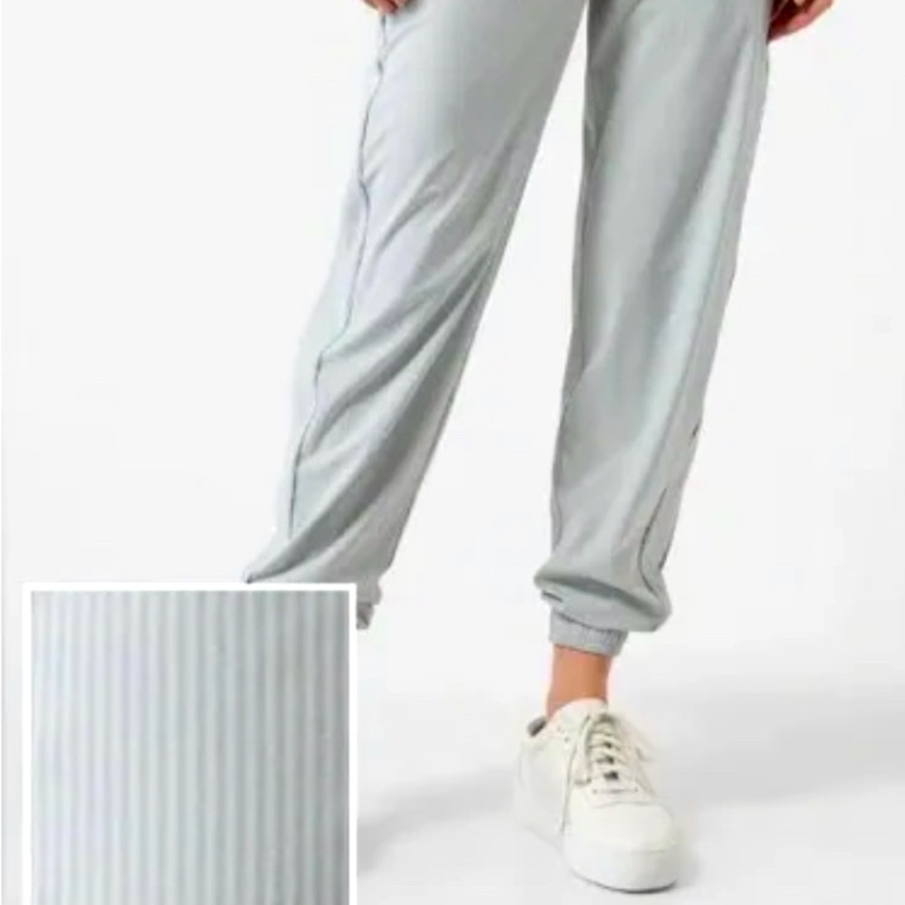 Athleta Brooklyn Textured Jogger